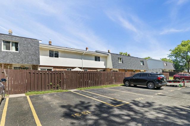 1551 Ivory Drive, Sun Prairie, WI 53590