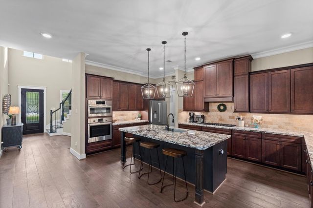 108 Port Au Prince Court, Montgomery, TX 77316