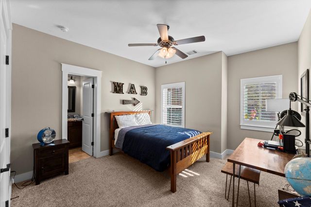 108 Port Au Prince Court, Montgomery, TX 77316