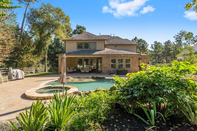 108 Port Au Prince Court, Montgomery, TX 77316