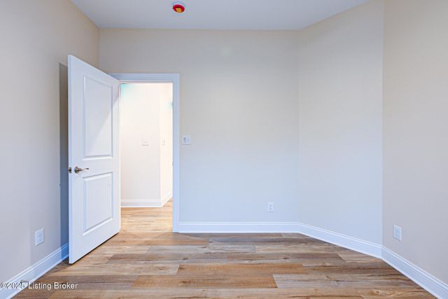 4406 Stone Wynde Dr, Louisville, KY 40272