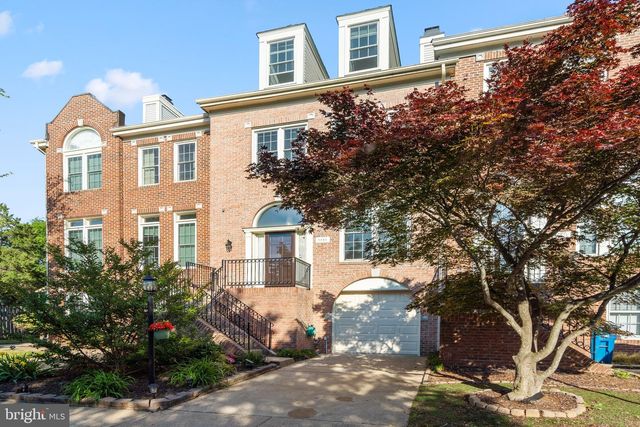 5529 SULLY LAKE DR, Centreville, VA 20120