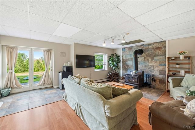 64 Hillcrest Drive, Minetto, NY 13126