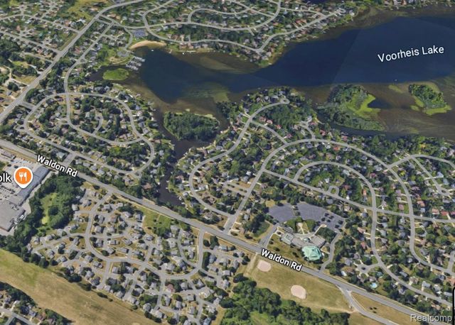 2978 Elmwood Court, Lake Orion Village, MI 48360