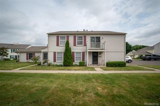 2978 Elmwood Court, Lake Orion Village, MI 48360