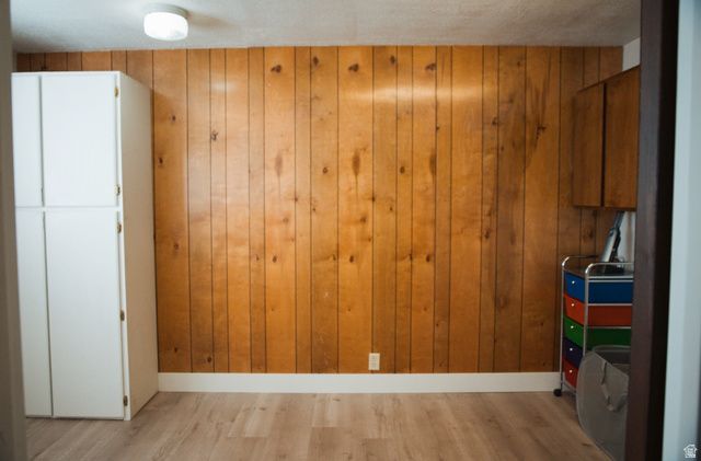 380 E 400 N, Centerville, UT 84014