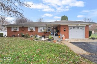 1118 Mullinix Road, Greenwood, IN 46143