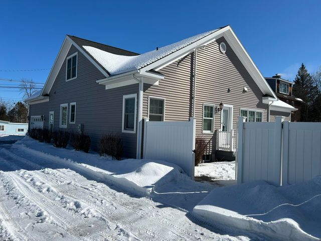 133 Prospect Avenue, Plattsburgh, NY 12901