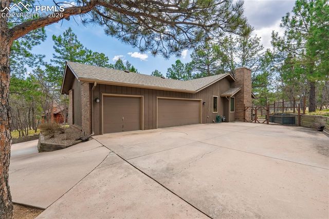 2405 Constellation Drive, Colorado Springs, CO 80906