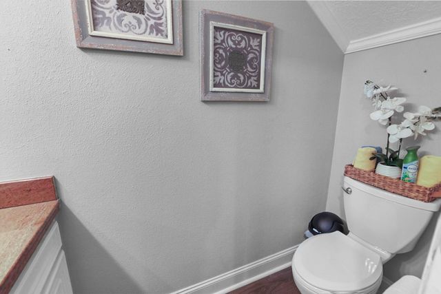 4505 Country Club View, Baytown, TX 77521