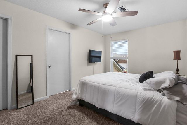 4505 Country Club View, Baytown, TX 77521