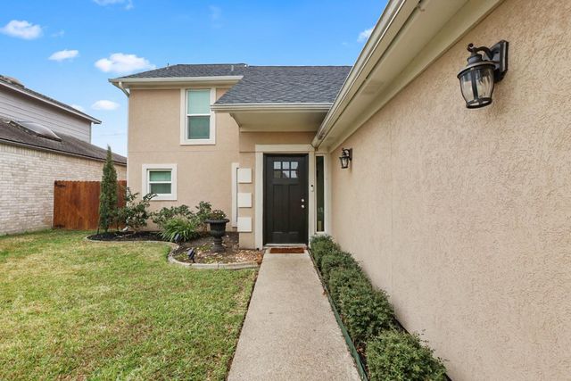 4505 Country Club View, Baytown, TX 77521