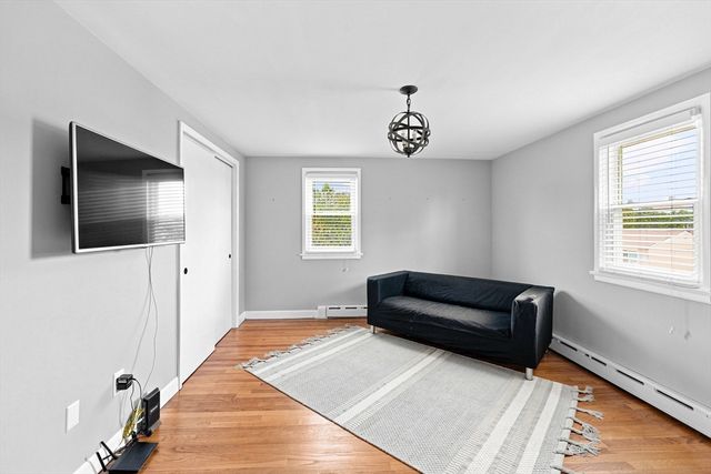 807 N Eastern Ave, Fall River, MA 02720