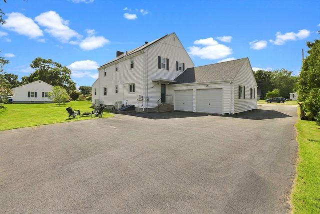 807 N Eastern Ave, Fall River, MA 02720