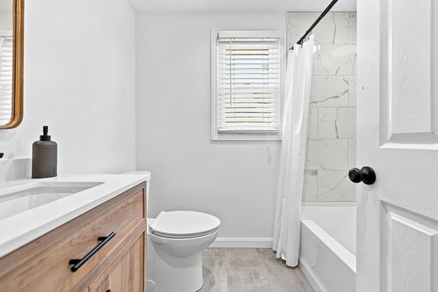 807 N Eastern Ave, Fall River, MA 02720