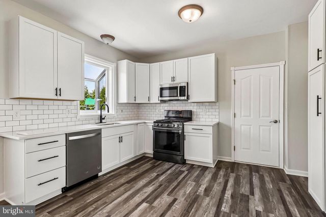 338 WHEATSHEAF DR, New Castle, DE 19720