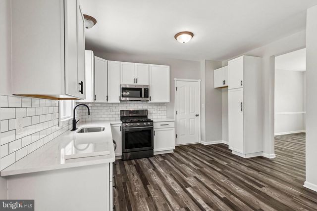338 WHEATSHEAF DR, New Castle, DE 19720