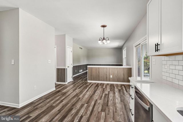 338 WHEATSHEAF DR, New Castle, DE 19720