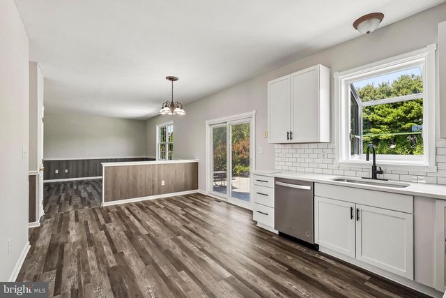 338 WHEATSHEAF DR, New Castle, DE 19720