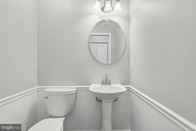 338 WHEATSHEAF DR, New Castle, DE 19720