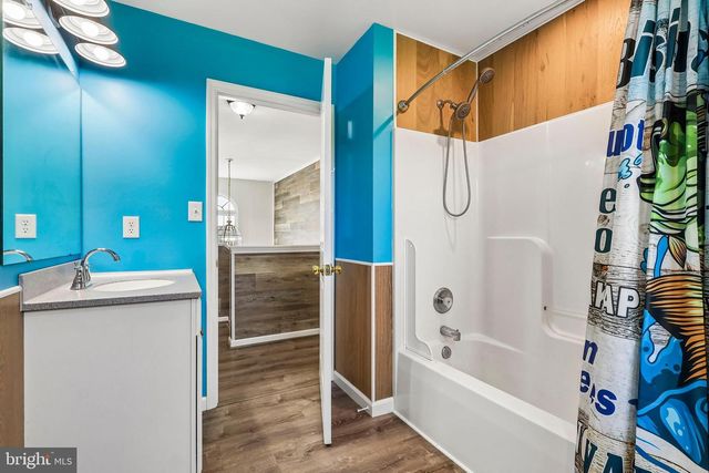 338 WHEATSHEAF DR, New Castle, DE 19720