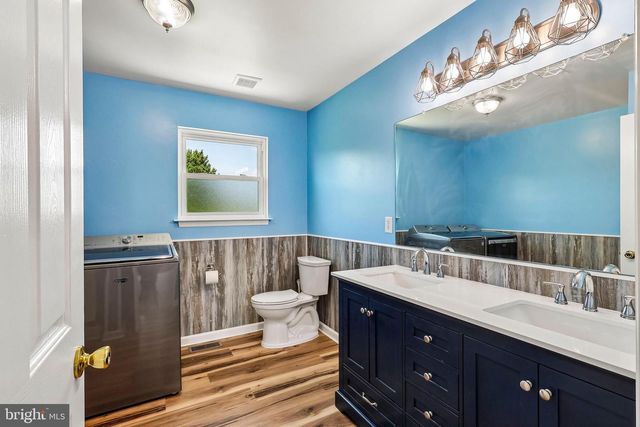 338 WHEATSHEAF DR, New Castle, DE 19720