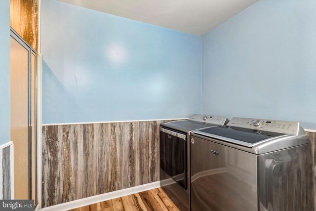 338 WHEATSHEAF DR, New Castle, DE 19720