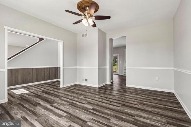 338 WHEATSHEAF DR, New Castle, DE 19720