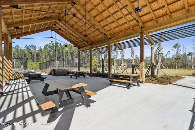 254 PLUM ORCHARD Lane, Yulee, FL 32097