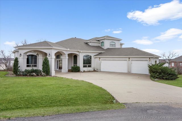 11746 Giorgio Drive, Skiatook, OK 74070