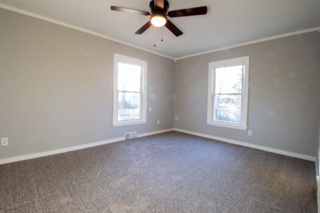 1440 E Locust Street, Springfield, MO 65803