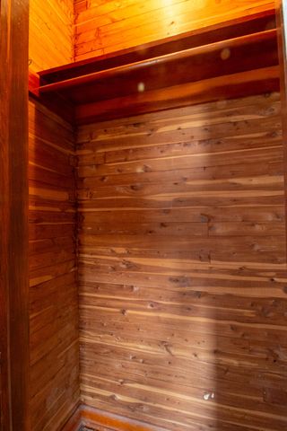 1440 E Locust Street, Springfield, MO 65803