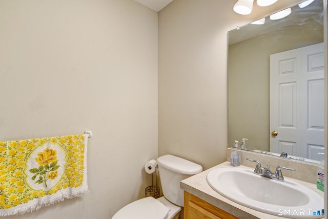 672 Laurel Grove Road, Middletown, CT 06457