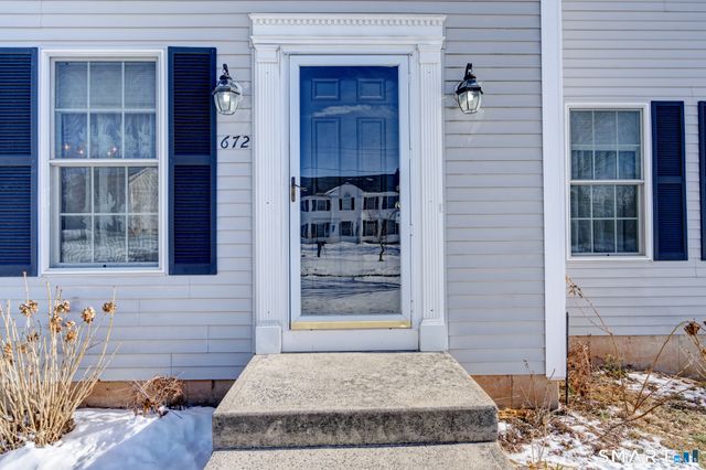 672 Laurel Grove Road, Middletown, CT 06457