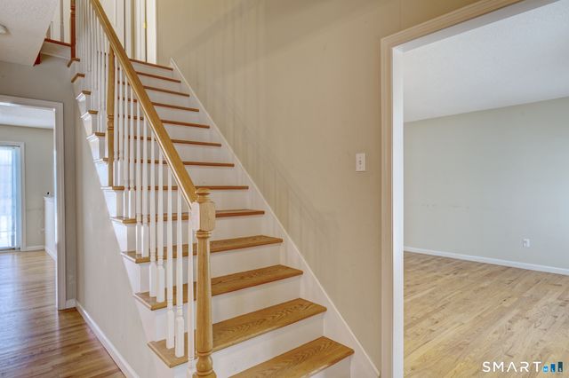 672 Laurel Grove Road, Middletown, CT 06457