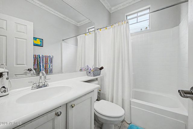 4343 E VAUGHN Avenue, Gilbert, AZ 85234