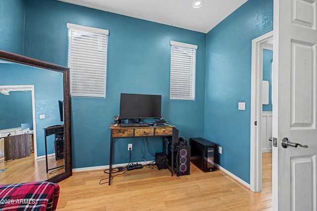 4343 E VAUGHN Avenue, Gilbert, AZ 85234
