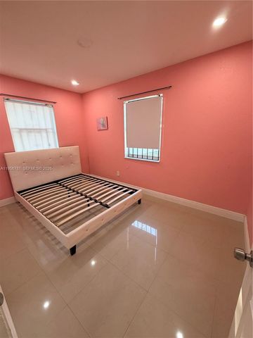 1206 Rutland St, Opa-locka, FL 33054