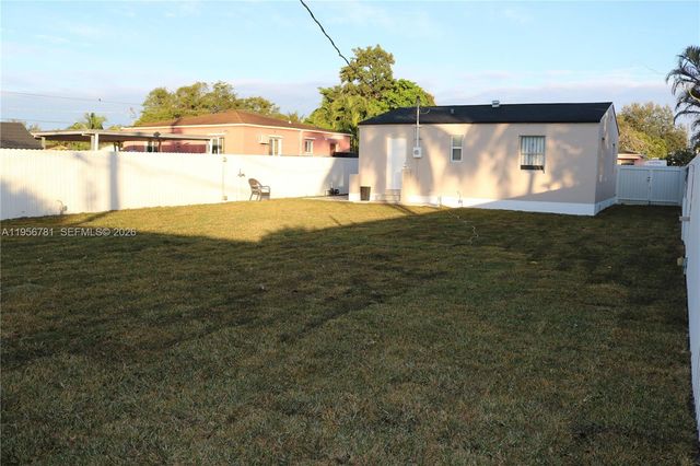 1206 Rutland St, Opa-locka, FL 33054