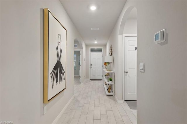 439 Juanita CT, Cape Coral, FL 33909