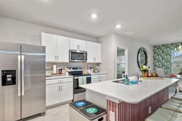 439 Juanita CT, Cape Coral, FL 33909