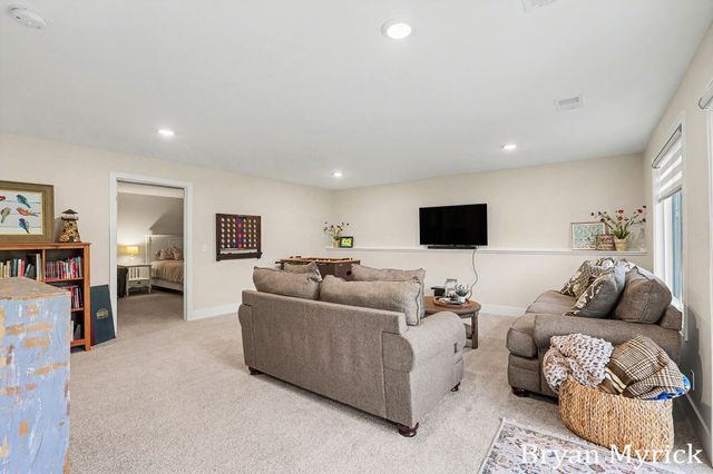 4726 West Wind Drive, Holland, MI 49423
