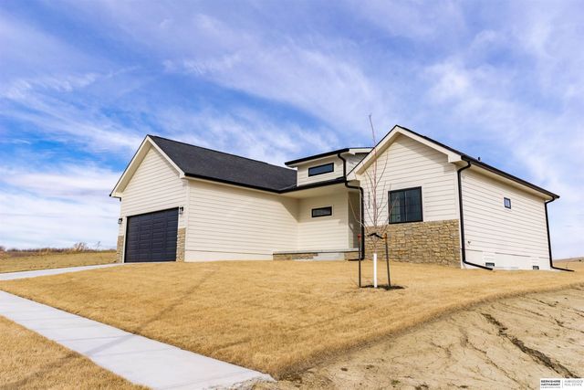 3103 Mulberry Drive, Blair, NE 68008