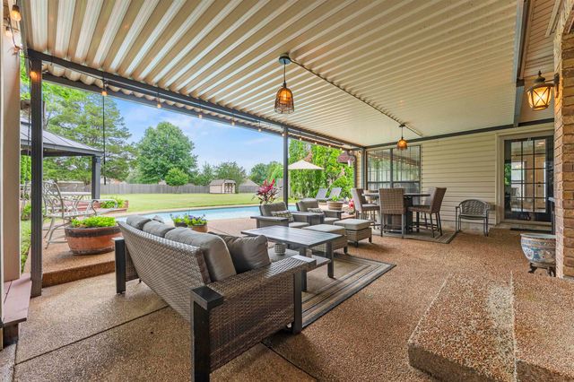 3215 ALFRED DR, Bartlett, TN 38133