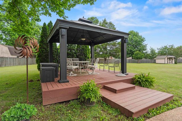 3215 ALFRED DR, Bartlett, TN 38133