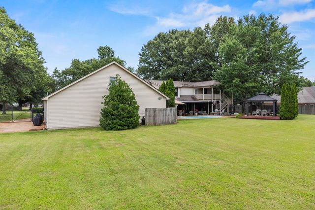 3215 ALFRED DR, Bartlett, TN 38133