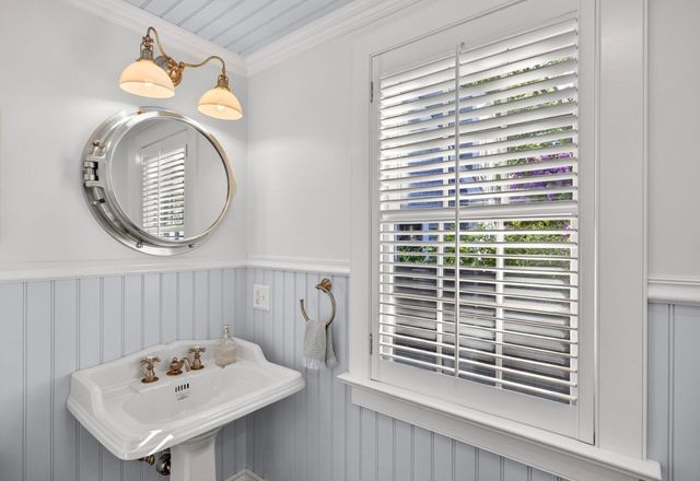 2 Jefferson Road, Bourne, MA 02532