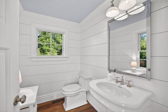 2 Jefferson Road, Bourne, MA 02532