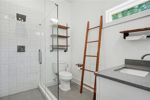 325 Sisson Avenue NE, Atlanta, GA 30317