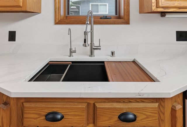 5009 Cottage Grove Road, Madison, WI 53716
